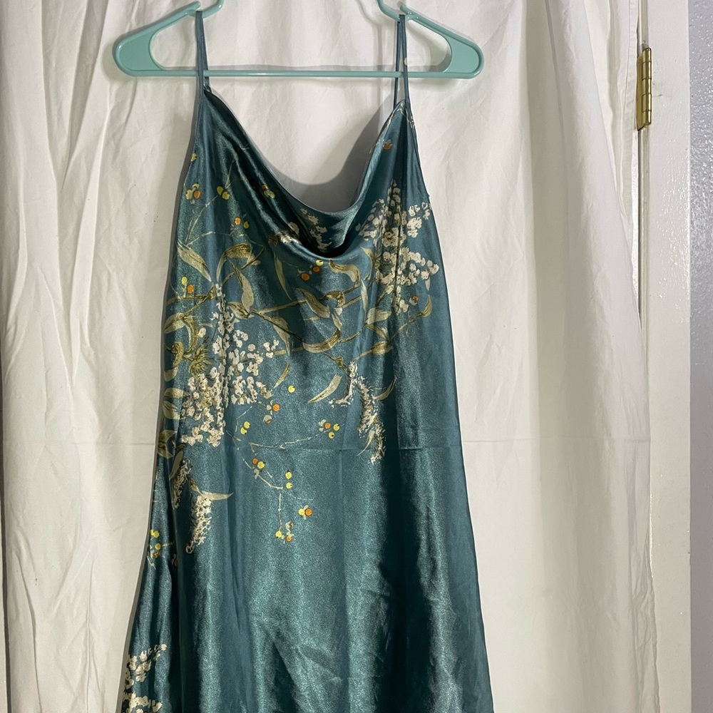 Elegant Teal Floral Midi Dress